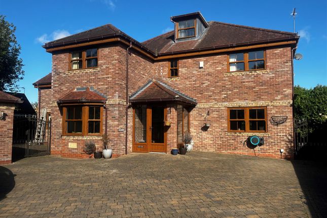 Mill Lane, Cottingham 6 bed house for sale