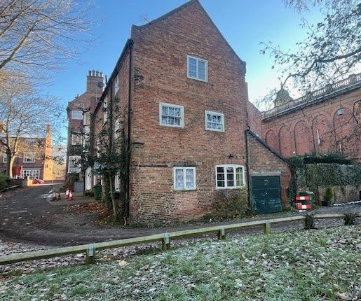 Riverside Cottage, Castlegate 3 bed terraced house for sale