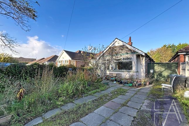 Southport, Lancashire PR8 3 bed detached bungalow for sale