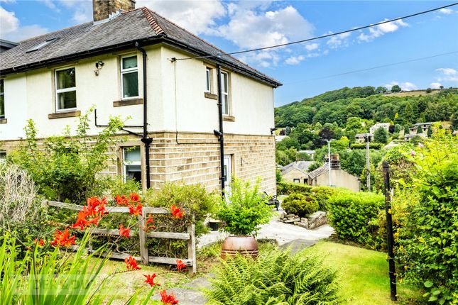 Greenhill Lane, New Mill, Holmfirth... 3 bed semi