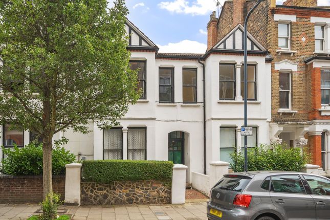 Glengall Road, London, NW6 2 bed flat for sale