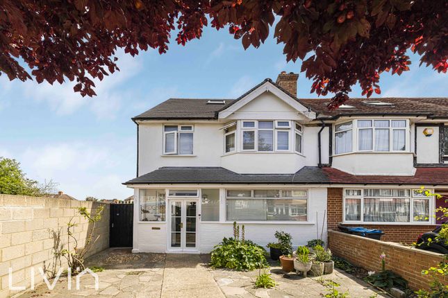 Mitcham CR4 5 bed end of terrace house for sale