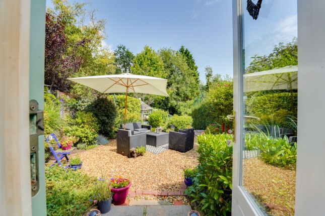 Lichfield Road, Stafford... 3 bed semi