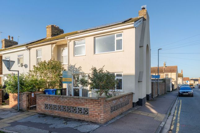 Selby Street, Lowestoft 2 bed end of terrace house for sale