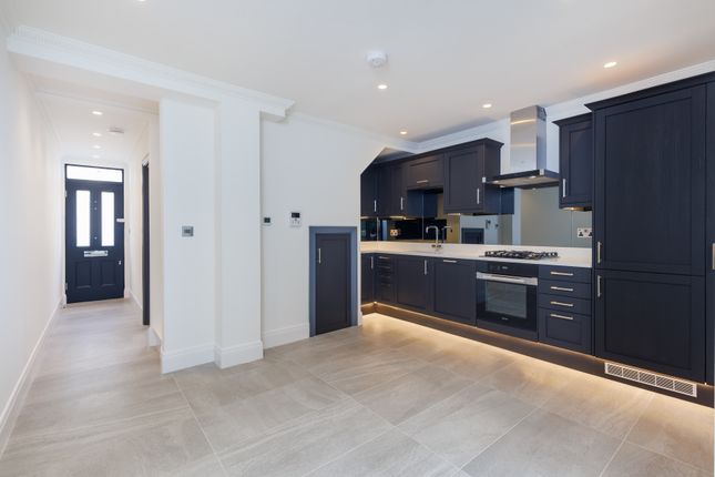 3 bed terraced house
