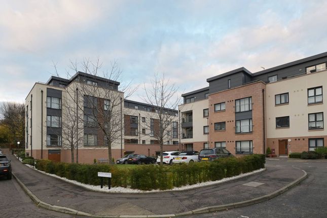 2 Pinkhill Park, Corstorphine... 3 bed flat for sale