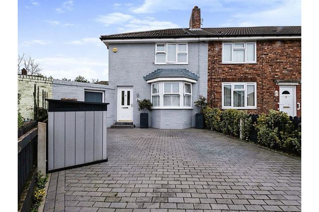 3 bed end terrace house