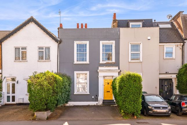 Portsmouth Road, Thames Ditton, KT7 4 bed terraced house for sale