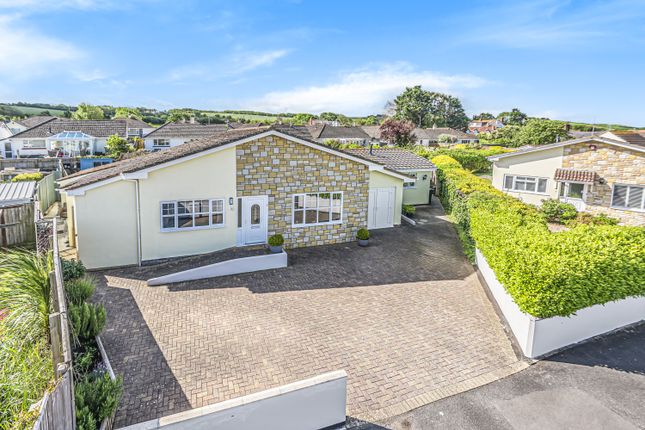 Allenstyle View, Barnstaple EX31 5 bed detached bungalow for sale