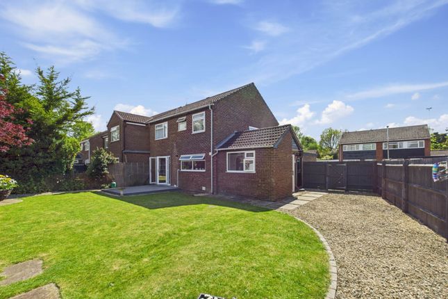 Bakers Walk, Weston Turville 4 bed detached house for sale