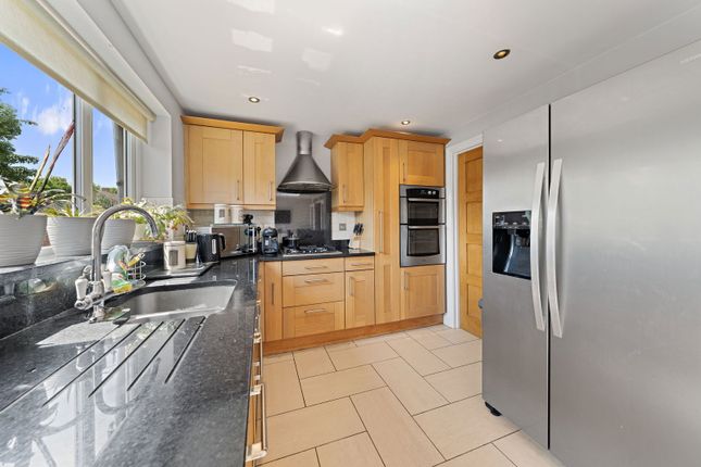 Glenville Avenue, Enfield EN2 3 bed semi