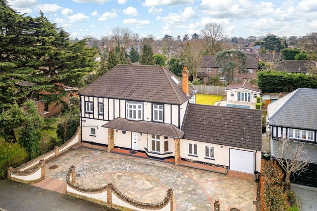 Parkstone Avenue, Hornchurch RM11 5 bed detached house for sale