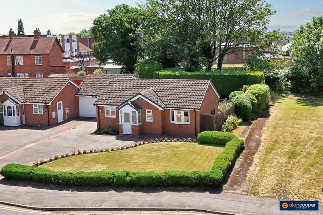 2 bedroom detached bungalow for sale