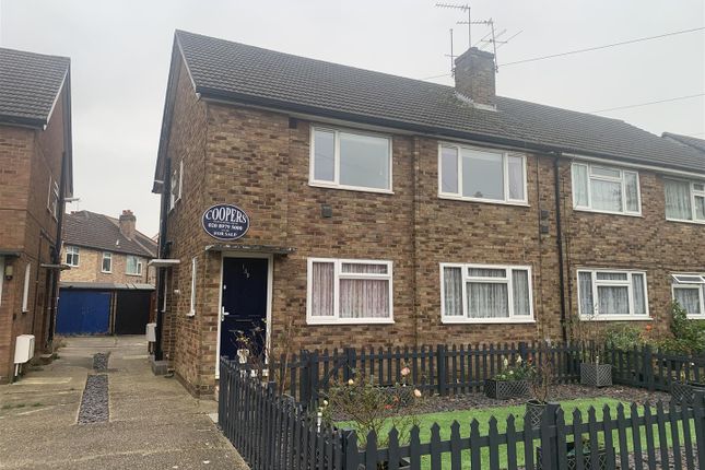 Field Road, Feltham TW14 2 bed maisonette for sale