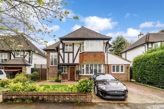 Anne Boleyns Walk, Cheam Village 3 bed detached house for sale