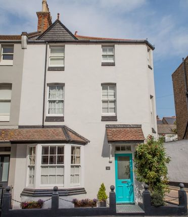 Plains of waterloo, Ramsgate, CT11 4 bed semi