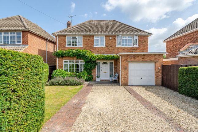 Naphill,  Buckinghamshire,  HP14 4 bed detached house for sale