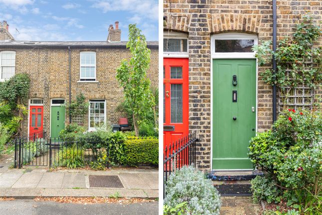 Spring Grove, London, W4 2 bed terraced house for sale