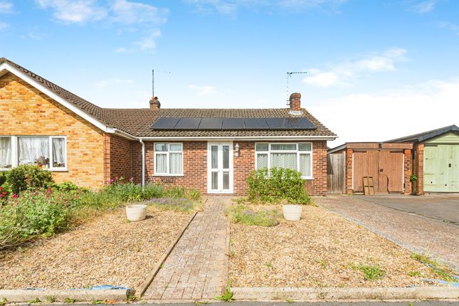 2 bedroom semi-detached bungalow for sale