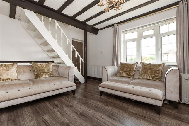 Beechen Lane, Lower Kingswood... 2 bed end of terrace house for sale