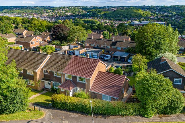 4 bedroom end of terrace house for sale