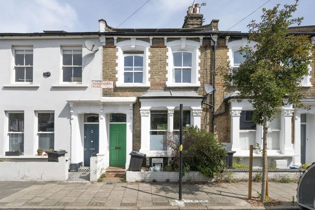 Painsthorpe Road, London N16 2 bed terraced house for sale
