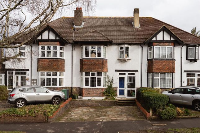 Glenfield Road, Banstead SM7 4 bed terraced house for sale