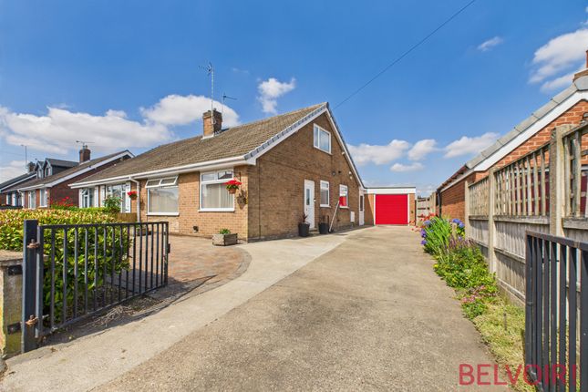 Wynndale Drive, Mansfield, NG18 2 bed semi
