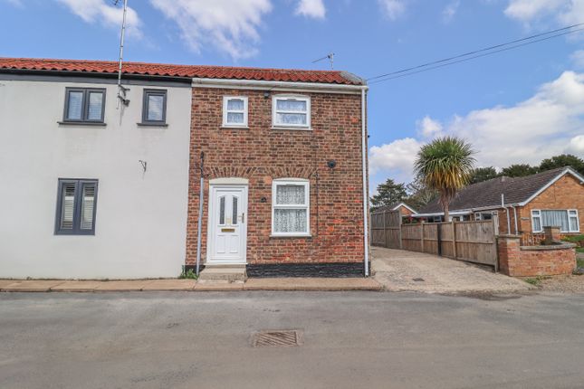 Church Road, Clenchwarton, King's... 3 bed semi