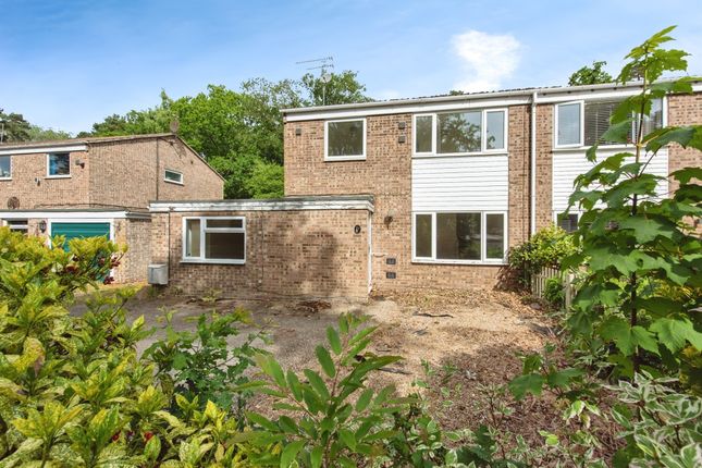 5 bedroom semi-detached house for sale