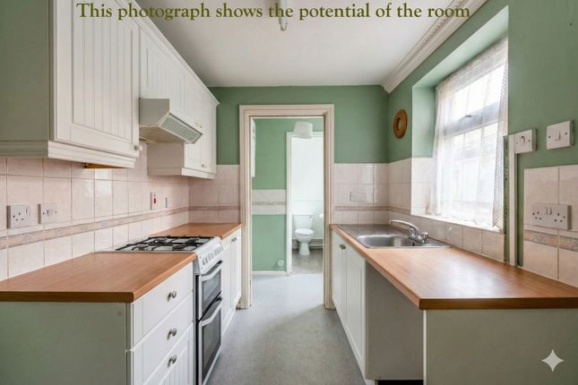 2 bedroom terraced house for sale