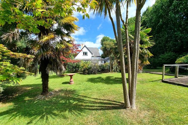 Highlight Lane, Barry, The Vale Of... 3 bed detached house for sale