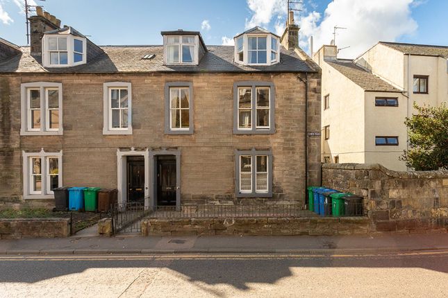 1 Alfred Place, St Andrews, KY16 9XG 6 bed semi