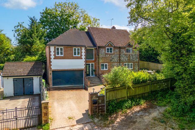 Booker Common, Buckinghamshire HP12 5 bed detached house for sale
