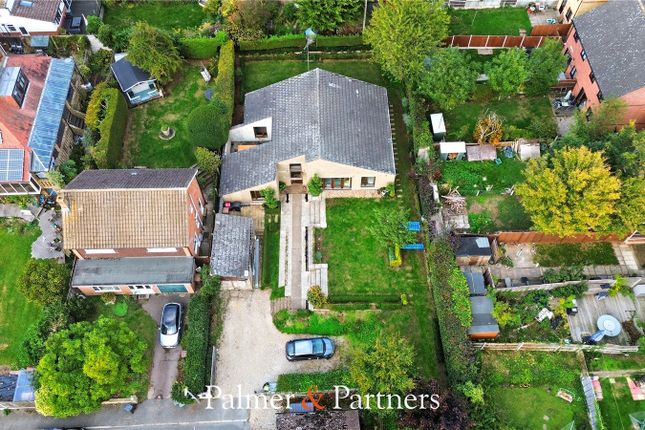 Rainsford Avenue, Essex CM1 4 bed bungalow for sale