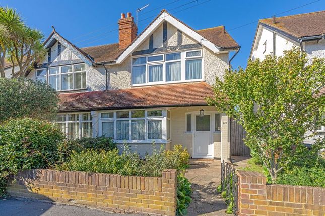 Heatherside Road, Epsom, KT19 4 bed semi