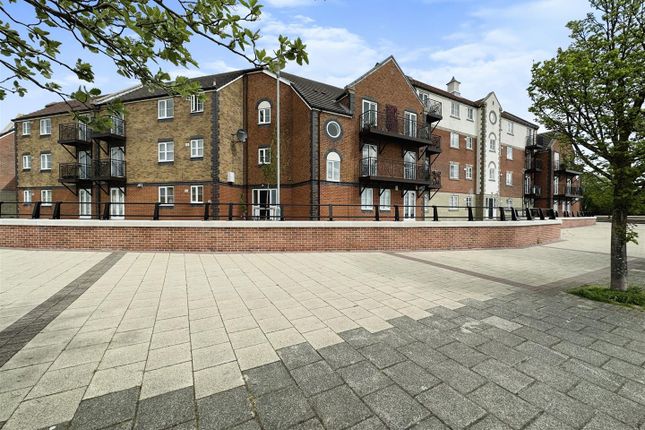 Lancelot Court, Hull HU9 3 bed apartment for sale