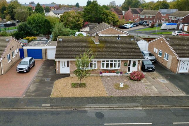 2 bedroom semi-detached bungalow for sale