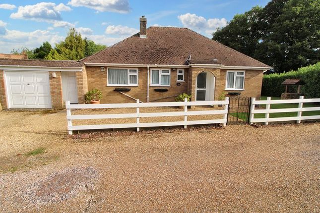 2 bedroom detached bungalow for sale