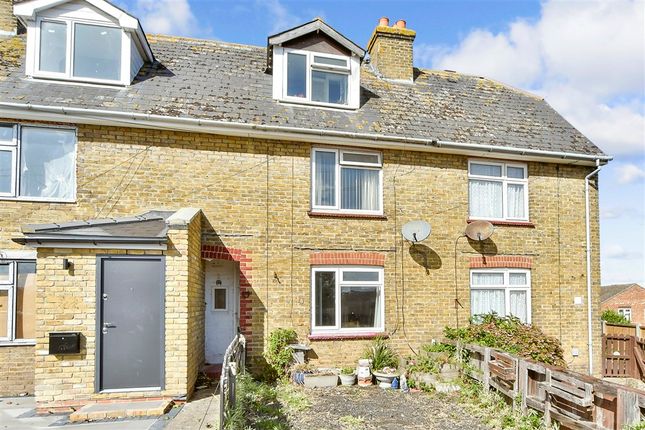 Priory Place, Faversham, Kent 3 bed terraced house for sale