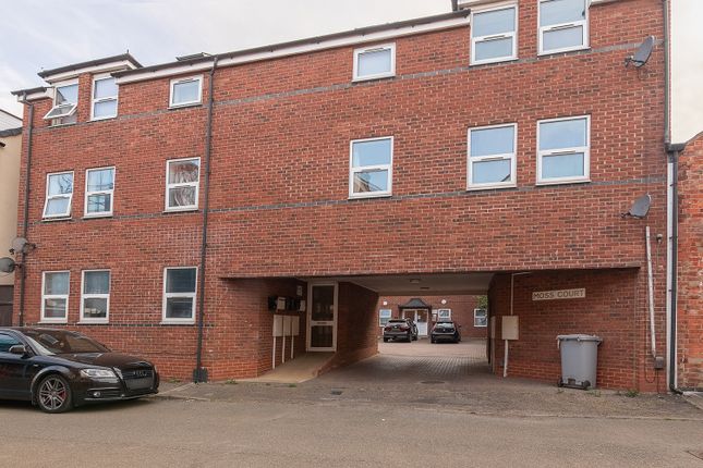 Wellington Street, Kettering NN16 2 bed flat for sale