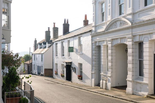 Cowes, Isle of Wight Guest house for sale