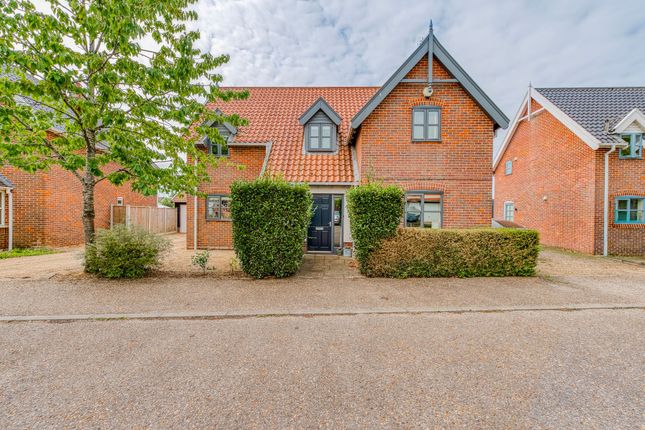 Diamond Close, Diss IP22 4 bed detached house for sale