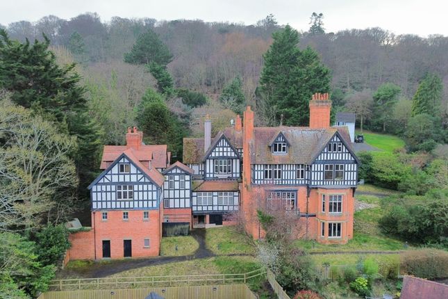 19 bedroom house for sale