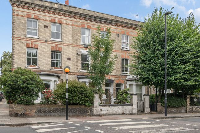 5 bedroom terraced house for sale