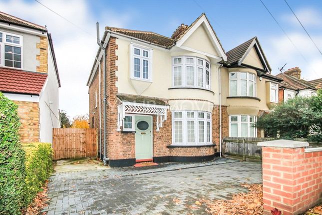 Upper Brentwood Road, Romford RM2 3 bed semi