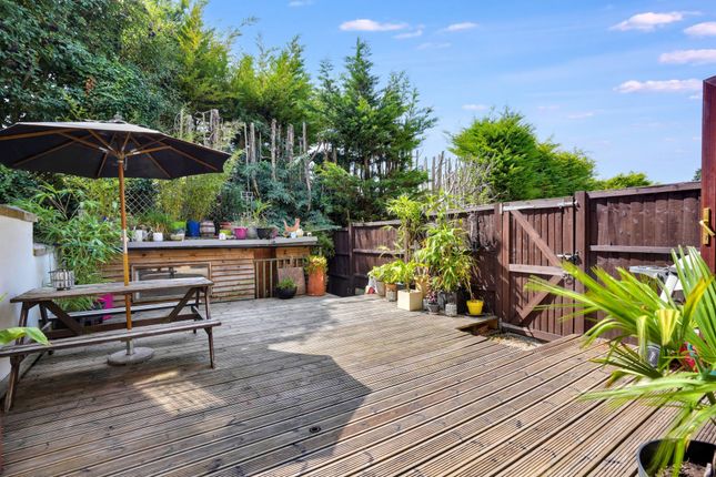 Church Street, Tovil, ME15 3 bed semi