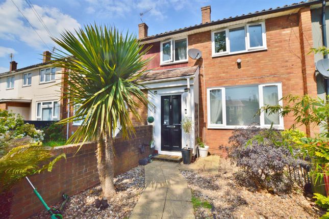 Goodwin Road, Slough 3 bed terraced house for sale