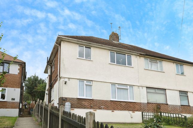 2 bedroom maisonette for sale
