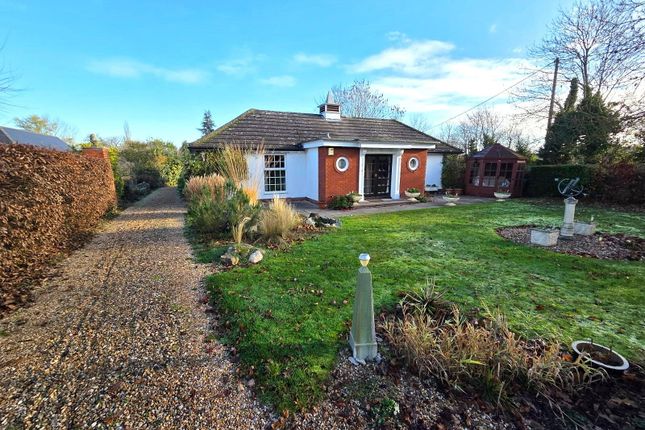 The Leys, Sandy SG19 4 bed detached bungalow for sale